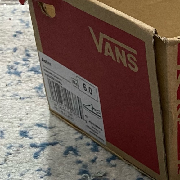 Vans - Asher Unicorn Shoes - 6 (mens), 8 womens - Picture 4 of 5